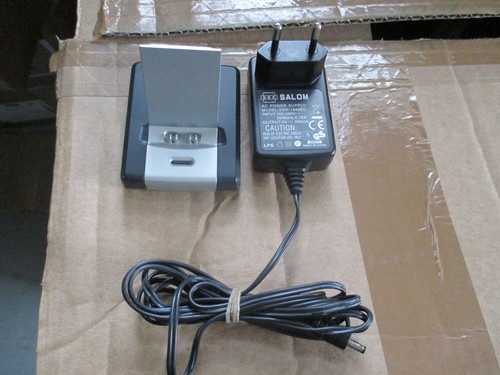 NEC Philips Business Telefoon IP DECT handset G355 Incl Desktop Charger And PSU - Photo 2/2