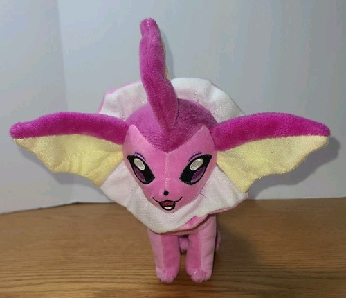 2019 Pokemon Center Shiny Vaporeon Dragon Plush Eevee Evolution Soft Pink 7" - Picture 1 of 13