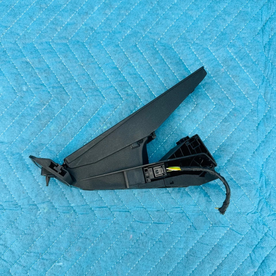 BMW 650i xDrive 2012-2017 acelerador pedal de acelerador con sensor de posición OEM Foto 3 de 4