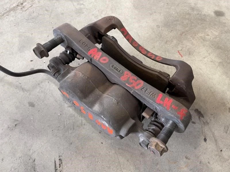 99-04 Ford F250 Super Duty USADO LH Pinza Delantera Izquierda con Conjunto de Soporte Foto 2 de 4