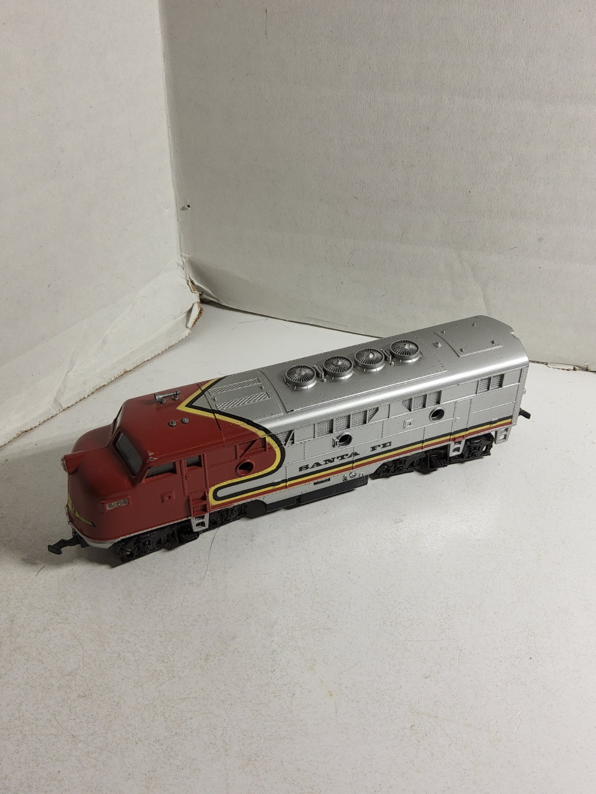 Picture 1 of 12