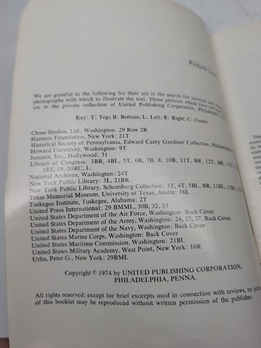 A Pictorial Tour of Black America: Past and Present 1974 - Picture 5 of 12