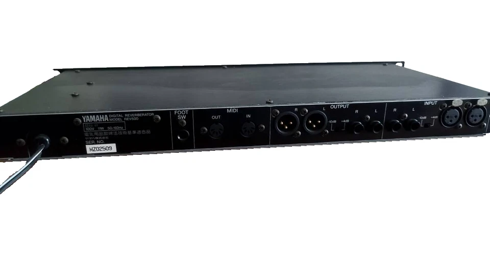 Yamaha REV500 Digital Reverberator Rack Reverb Effect Processor Tested Japan - Image 2 of 3