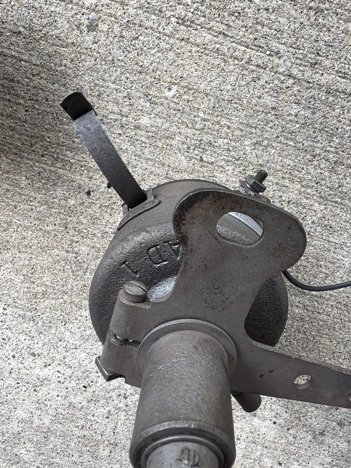 Distribuidor Auto Lite 6 Cyl IAD 6001-1C 5F usado vintage 1930’s 1940’s 50s 60s Foto 3 de 4