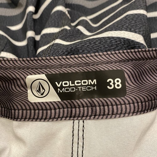 Volcom Board Shorts Mens 38 Gray Drawstring Mod Tech Quarta Static Swim NEW $58 - Picture 8 of 9