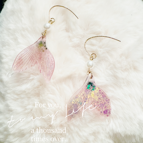 Enchanting Pink Mermaid Tail Earrings - Fairy Tale-Inspired Jewelry - Foto 7 di 15