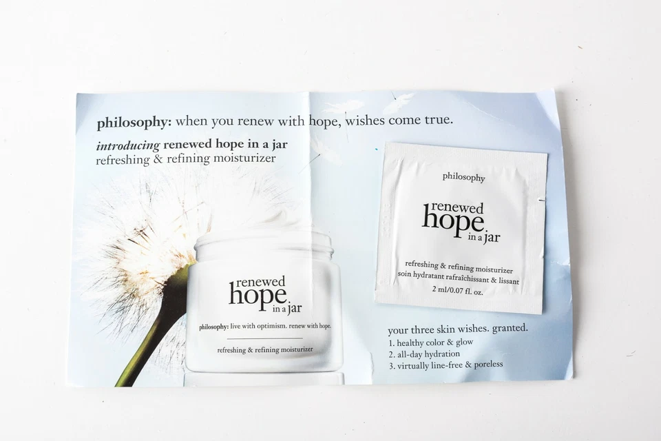 Ulta Beauty On-the-go Cleansing Makeup Remover Facial Wipes & 5 Samples New - Image 3 of 4