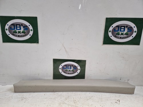 LAND ROVER DISCOVERY 2 TD5 OBERE HECK TOR STIEFELVERKLEIDUNG AWR3677
