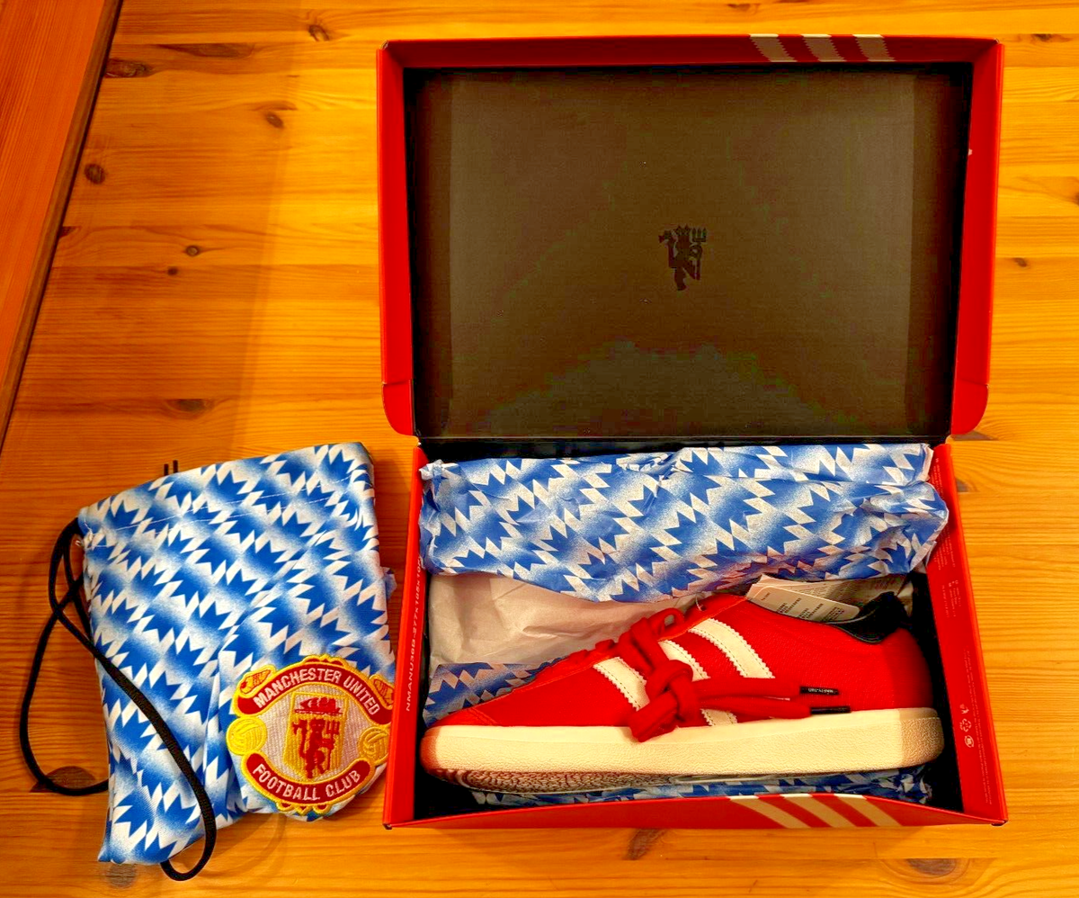 Adidas Originals Class Of 92 Trainers Manchester United BNIB
