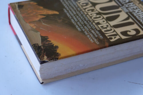 Dune Encyclopedia (McNelly, 1984) hardcover book club edition w/ dust jacket - Picture 2 of 7