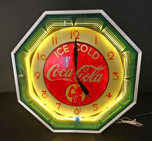Coca Cola Octogen Neon 1941 Silhouette Girl Wall Clock - Quality 1990s Repro -NM - Picture 2 of 13
