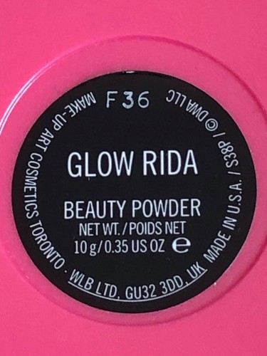 NIB MAC Goodluck Trolls Beauty Powder in GLOW RIDA (Peachy Beige with Sparkles) - Picture 9 of 9