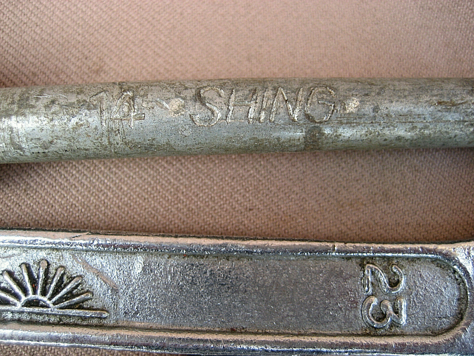 Picture 4 of 9