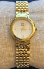 ESQ Esquire Swiss Watch Women Gold Tone MOP  WHITE Round Dial - NEW BATTERY 7”