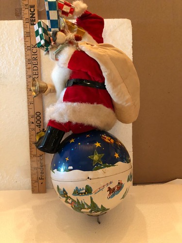 BATTERY OPERATED SANTA CLAUS ON TOP OF WORLD - Picture 8 of 8