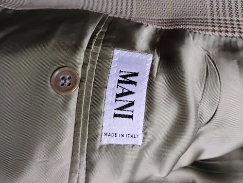 40R Beige Check Armani Sports Coat - Picture 2 of 4