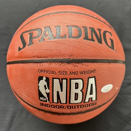 Kobe Bryant Signed Basketball JSA LOA #24 #8 Los Angeles Lakers Mamba MVP HOF ! - Picture 5 of 8