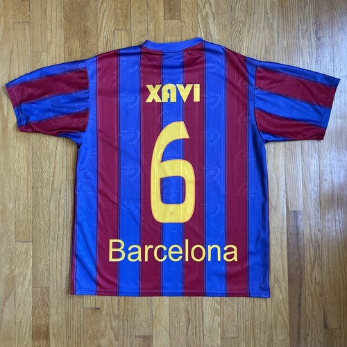 FC Barcelona Xavi Replica Retro Jersey Unicef XL - Picture 6 of 10