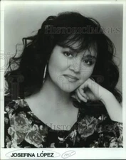 1995 Press Photo Playwright Josefina Lopez - sap14980