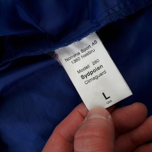 Norrona Mens Jacket Large Blue Black Waterproof Sydpolen Walking Hiking Coat - Picture 10 of 18