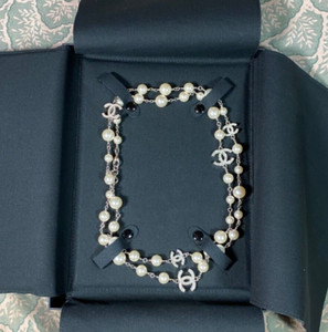 Chanel 5 w Naszyjniki i wisiorki | eBay