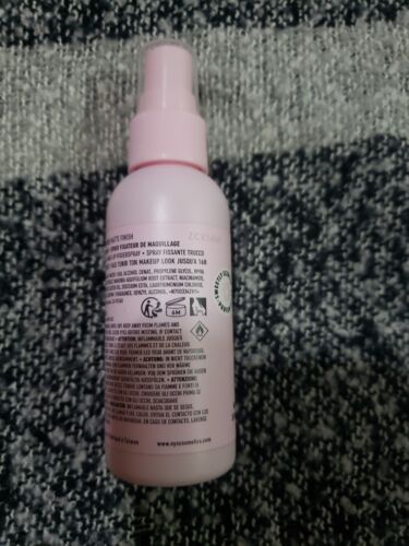 NYX THE MARSH MELLOW SETTING SPRAY 2.03oz - Picture 2 of 3