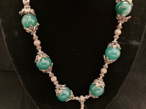 Beautiful Green Round Marble Metal and White Beaded Necklace - Picture 5 of 17