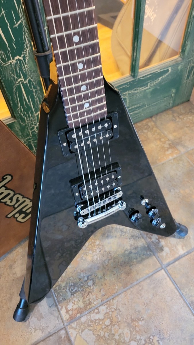 Gibson 80's Flying V Electric Guitar in Ebony Black with Gibson 80's Flying V Electric Guitar in Ebony Black with