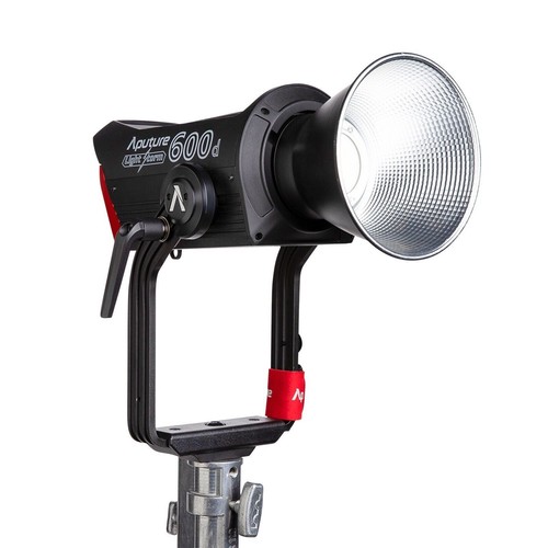 Aputure LS 600d 600W Daylight 5600K LED Video Light V-Mount +Lantern 65 +Stand - Picture 3 of 12