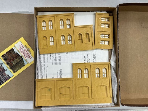 Magnuson Models HO Kit #439-533 V.F. Transfer Service - Picture 2 of 2