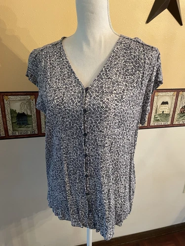 Liz Claiborne Short Sleeve Blouse Top Women’s Size L Blue With White Career Top
