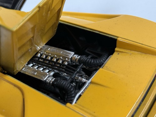 Tonka Polistil 1/18 Scale Die Cast Model Lamborghini Diablo - Yellow - Picture 6 of 11