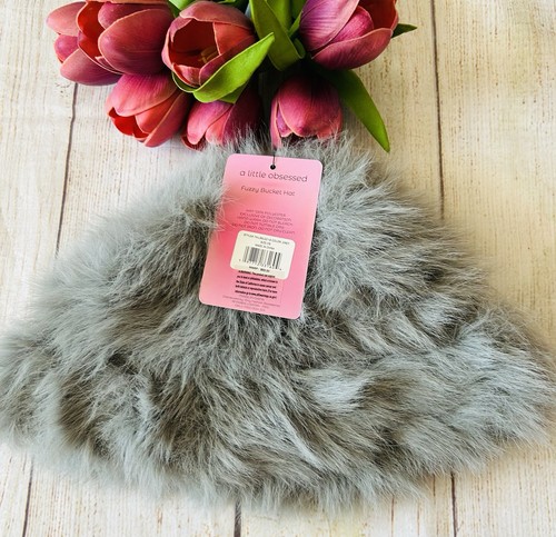 A Little Obsessed Damen grau flauschiger Fischerhut Neu mit Etikett - Bild 4 von 9