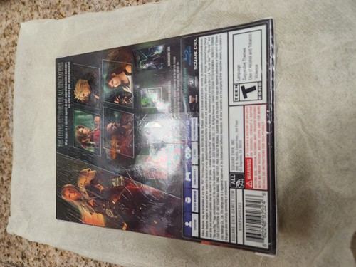 READ NEW - Final Fantasy VII Remake - Deluxe Edition - PS4 - SEALED! - Picture 3 of 9