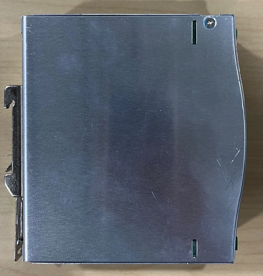 Fuente de alimentación 24VDC *CANTIDAD 11* Mean Well WDR-120-24 5A ajustable Din 120 vatios Foto 2 de 2