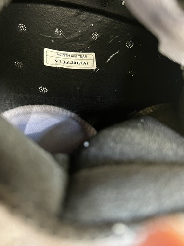 HJC IS-17 Neon & Black Motorcycle Helmet Size Medium Full Face - Picture 8 of 10