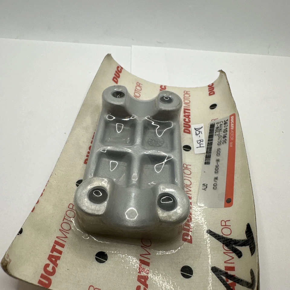 Soporte manillar superior Ducati 36010161C Monster 750 900 Foto 3 de 4