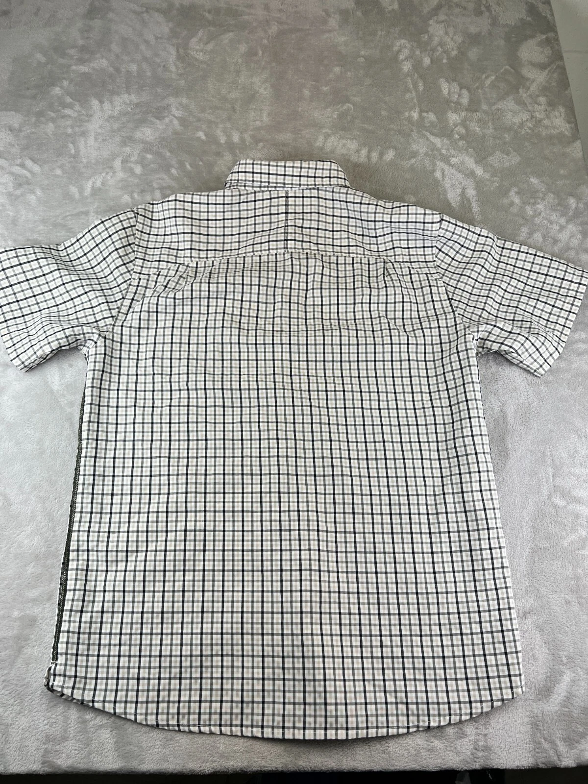 merrell button up hiking zipper pocket pearl snap shirt