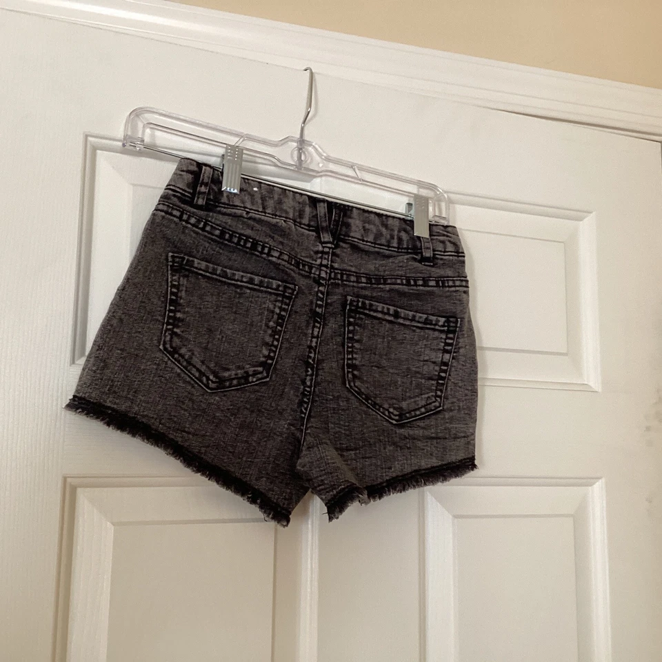 Pantalones Cortos Bongo De Colección Niñas Talla 12 Corte Tiro Medio Lavado Oscuro Dobladillo Crudo Negro Denim Foto 3 de 4