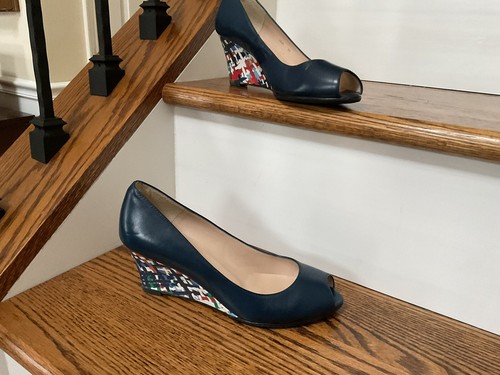 L.K. BENNETT ZOEY PEEP TOE WEDGE SIZE 37/6.5-7 MULTICOLOR HEEL - Picture 9 of 10