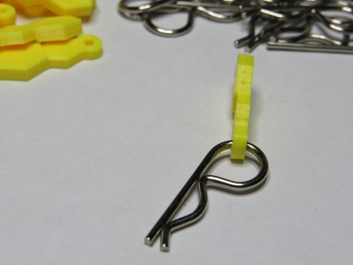 RC body clips and pulls , yellow pulls w silver pins , rc buggy body pins 40pc - Picture 6 of 10