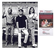 Krist Novoselic signed "NIRVANA" 8x10 Photo b Kurt Cobain, Dave Grohl JSA COA Krist Novoselic signed "NIRVANA" 8x10 Photo b Kurt Cobain, Dave Grohl JSA COA