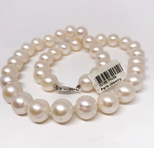 10.5-11.5 mm Freshwater White Pearl 18" Necklace,39 Pearls, 14K White Gold Clasp - Picture 4 of 4