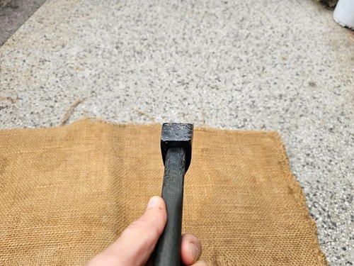 PICCOLA ANTICA ASCIA VICHINGA BARBUTA FORGIATA A MANO CAMPEGGIO BUSHCRAFT HATCHET - Foto 9 di 12