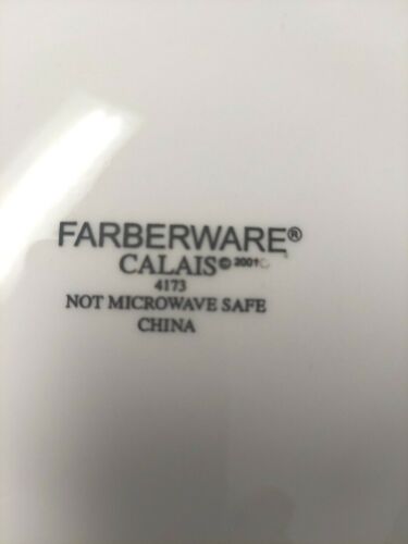 NEW Farberware Calais Soup Salad Bowl White Embossed Rimmed Stoneware - Picture 2 of 3
