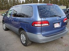 01 TOYOTA SIENNA Chassis Brain Box