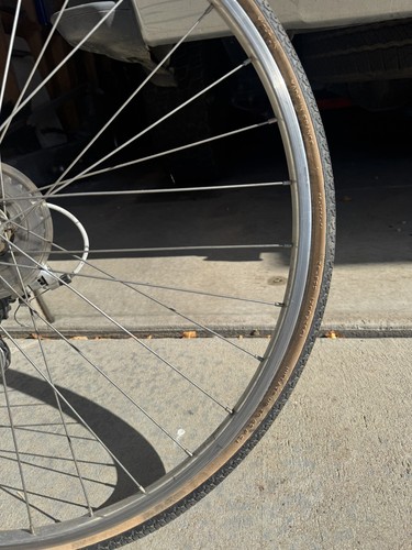 Raleigh Techno Road Bike - Picture 4 of 5