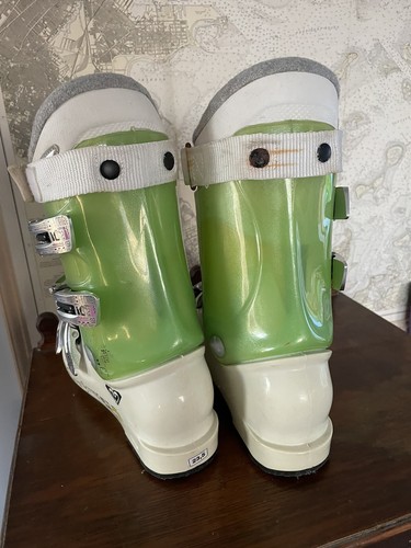 roxy ski boots 23.5 Love Some People 37 6.5 Womens Green White - Picture 6 of 8