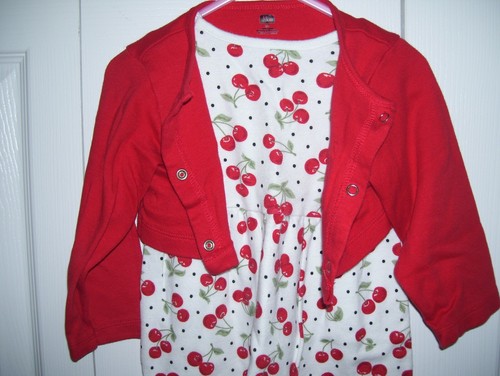 Toddler girls 2 piece dress outfit by HB, size 2T, white with cherries, cute. - Picture 3 of 6