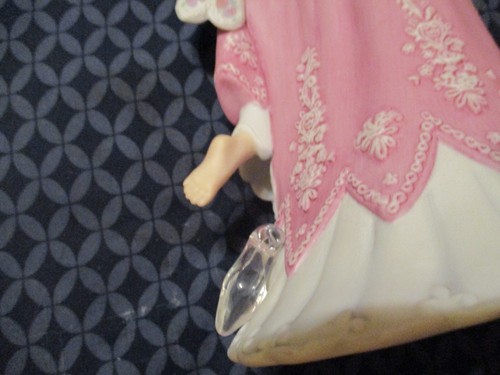 Cinderella From Lenox Legendary Princesses Collection Porcelain 9 inches 1988 - Picture 7 of 10